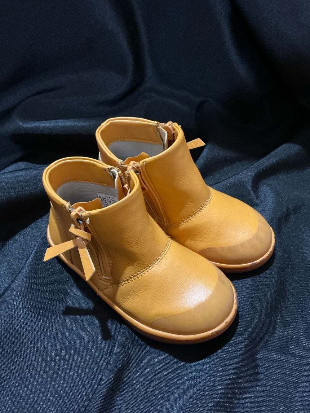 Livie & Luca Booties Size 9 Yellow Leather Side Zip Toddler Shoes